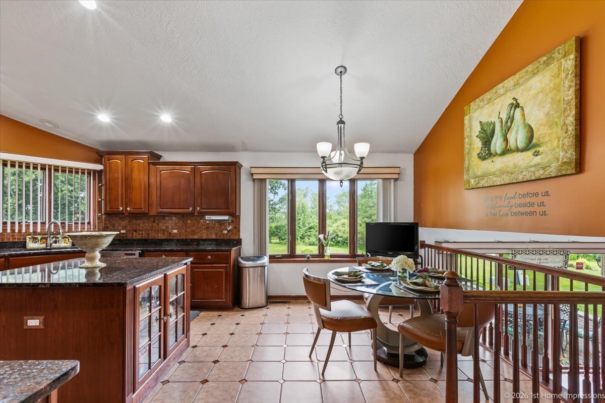 80 Maryview Parkway Property Photo 7
