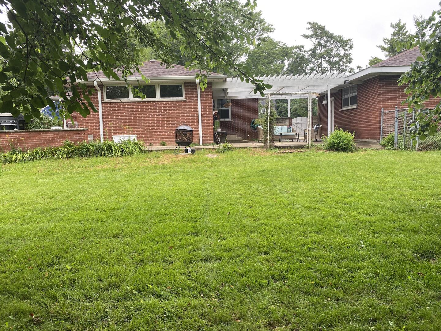 23565 W Margate Terrace Property Photo 2