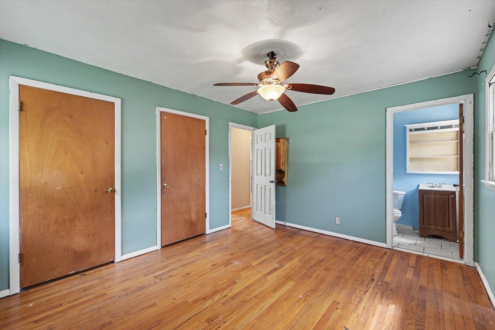 1004 Frank Drive Property Photo 18