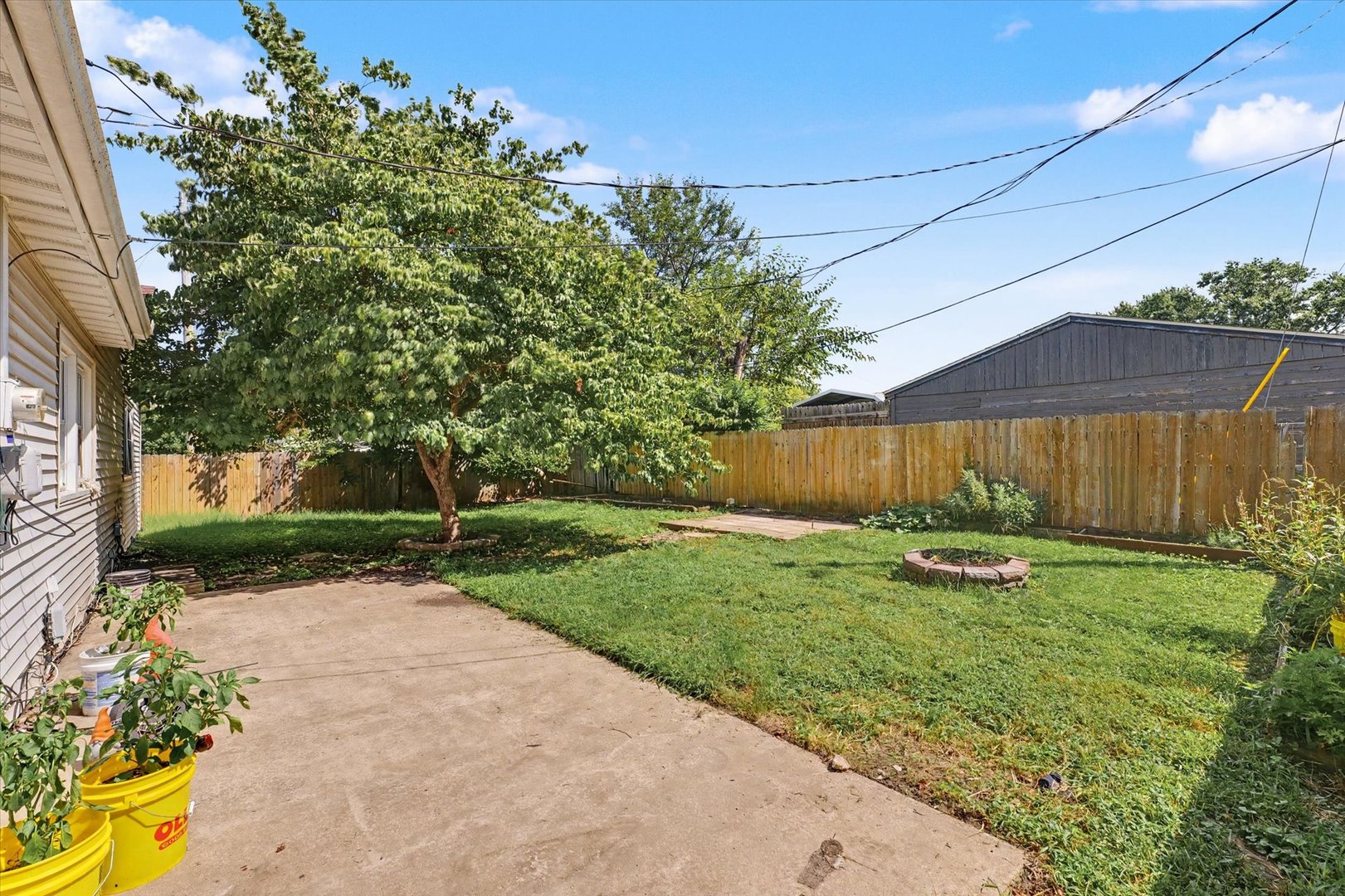 1004 Frank Drive Property Photo 26