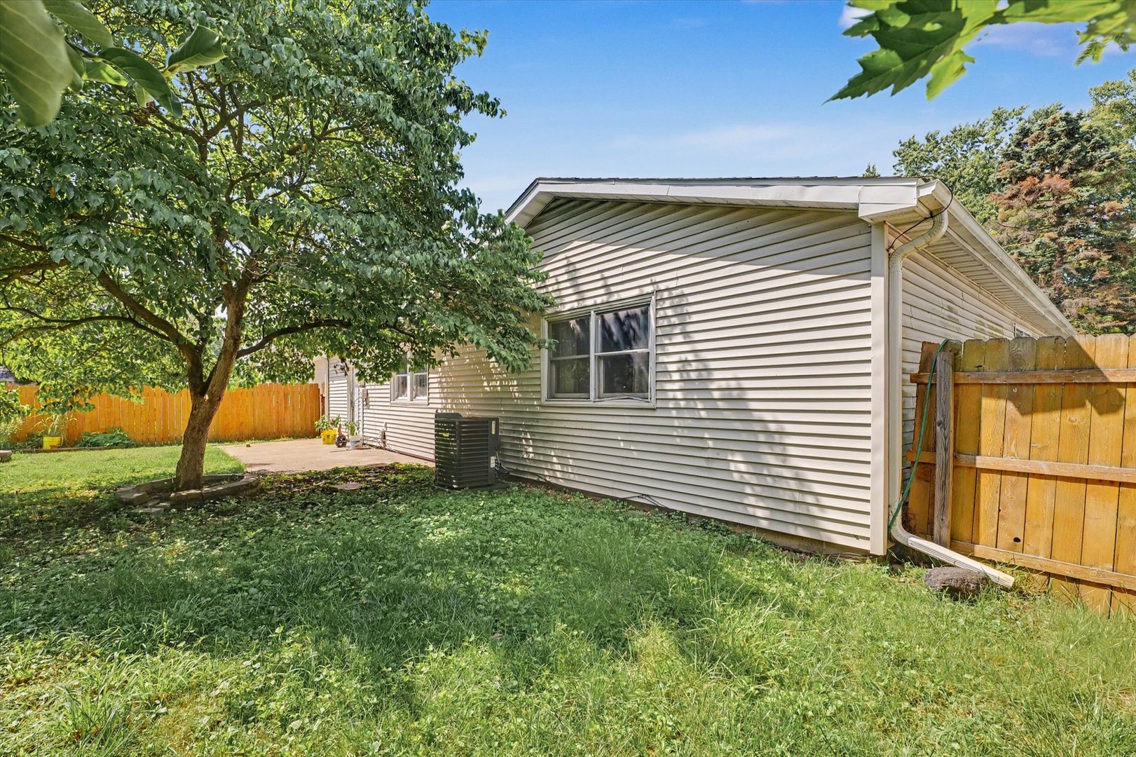 1004 Frank Drive Property Photo 29