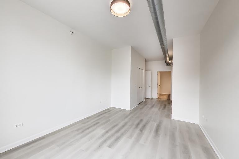 1200 W Monroe Street 607 Property Photo 24