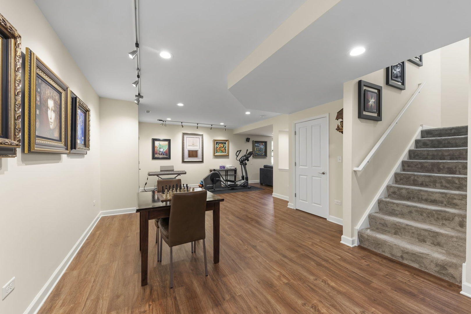 1636 Castle Lawn Court Property Photo 35