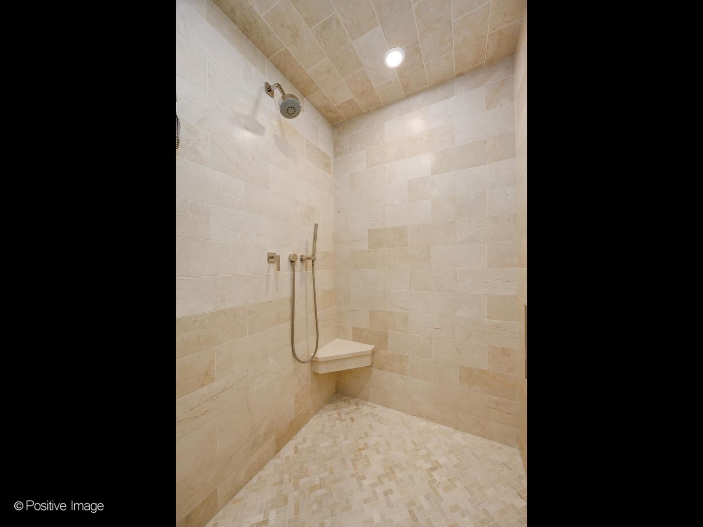 1000 N Lake Shore Plaza 44b Property Photo 20