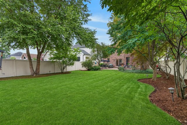 450 N Elm Avenue Property Photo 38