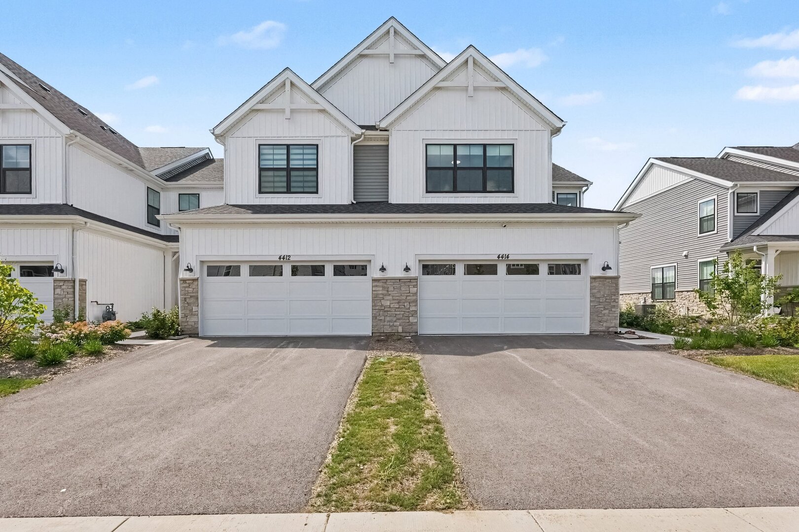 4414 Chelsea Manor Circle Property Photo 1