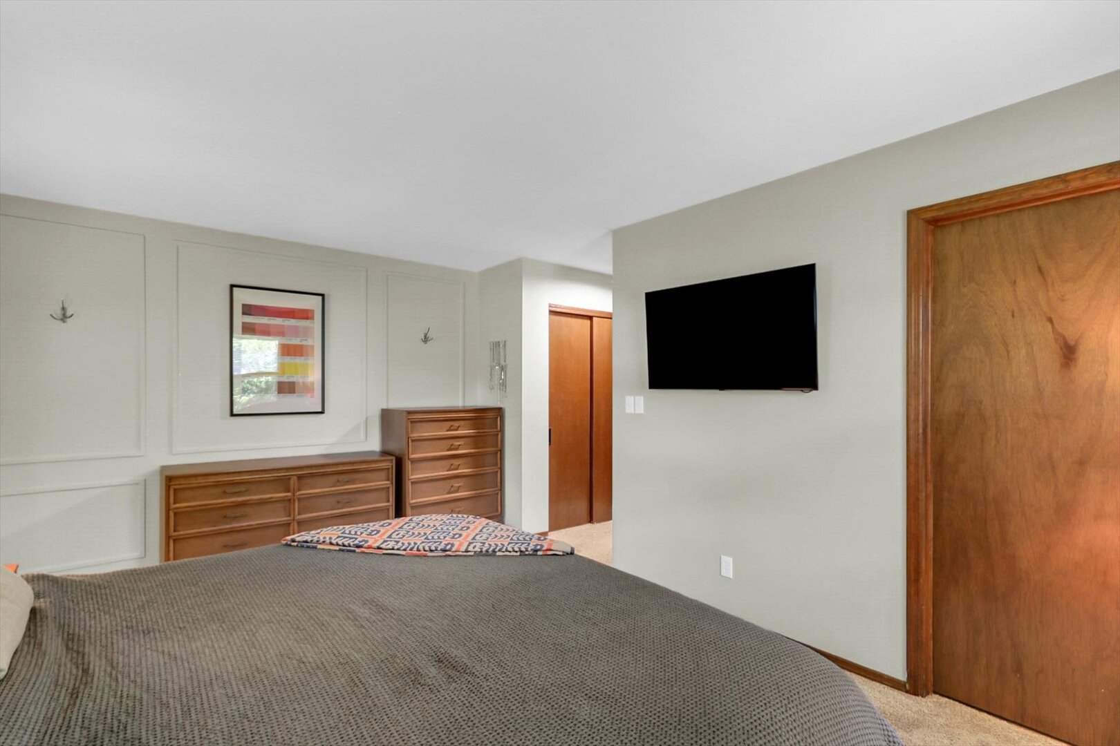 202 E Mchenry Street Property Photo 29