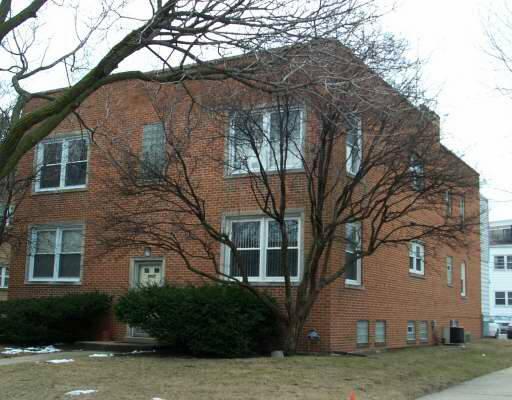 8835 Lamon Avenue 1-n Property Photo 1