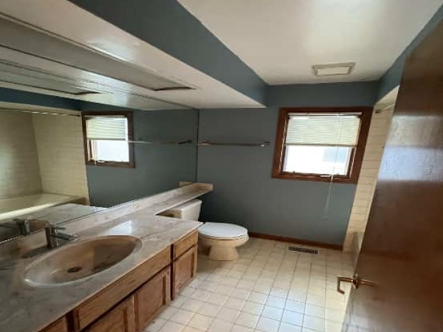 2592 Leach Drive Property Photo 9