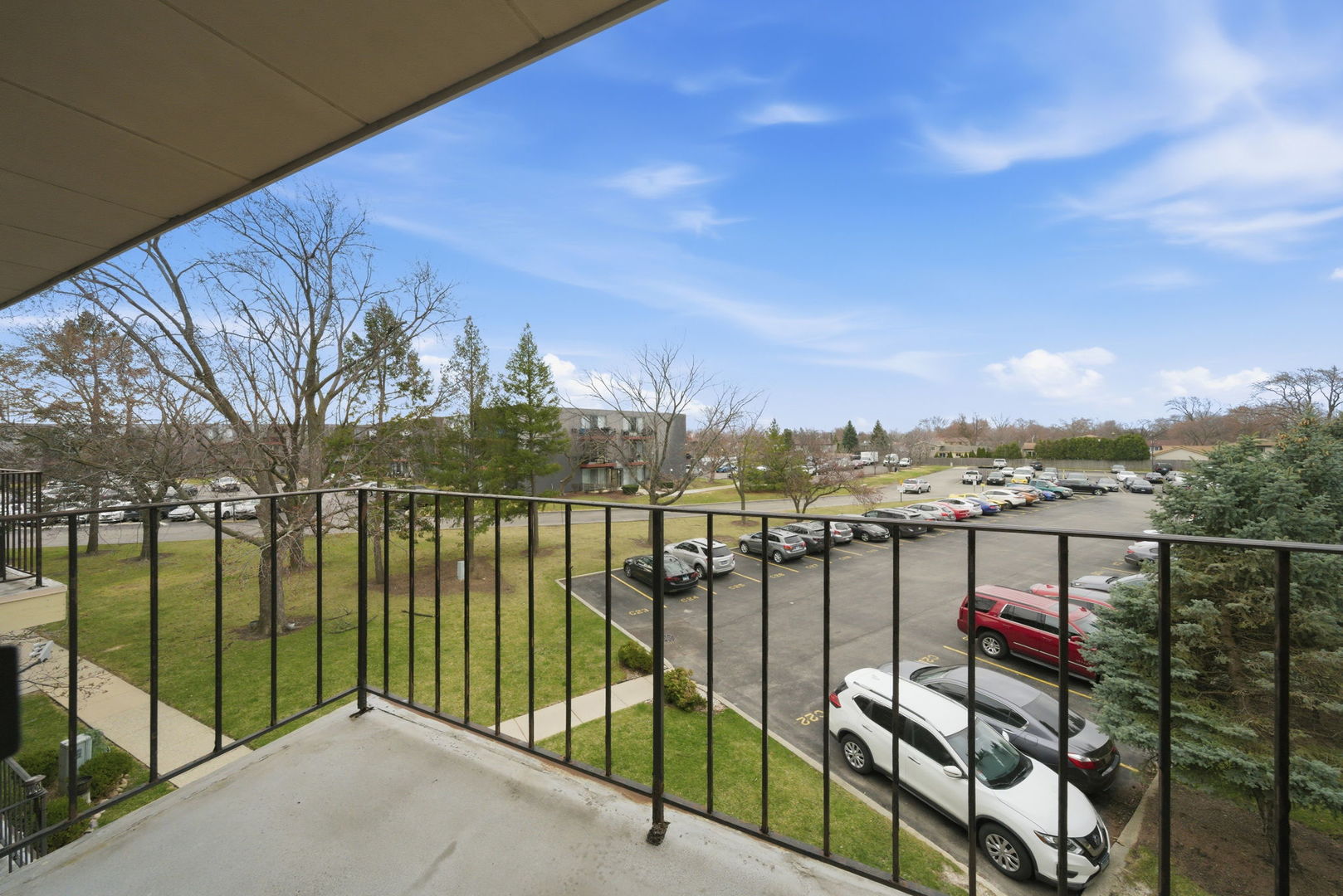 940 N Rohlwing Road 201a Property Photo 15