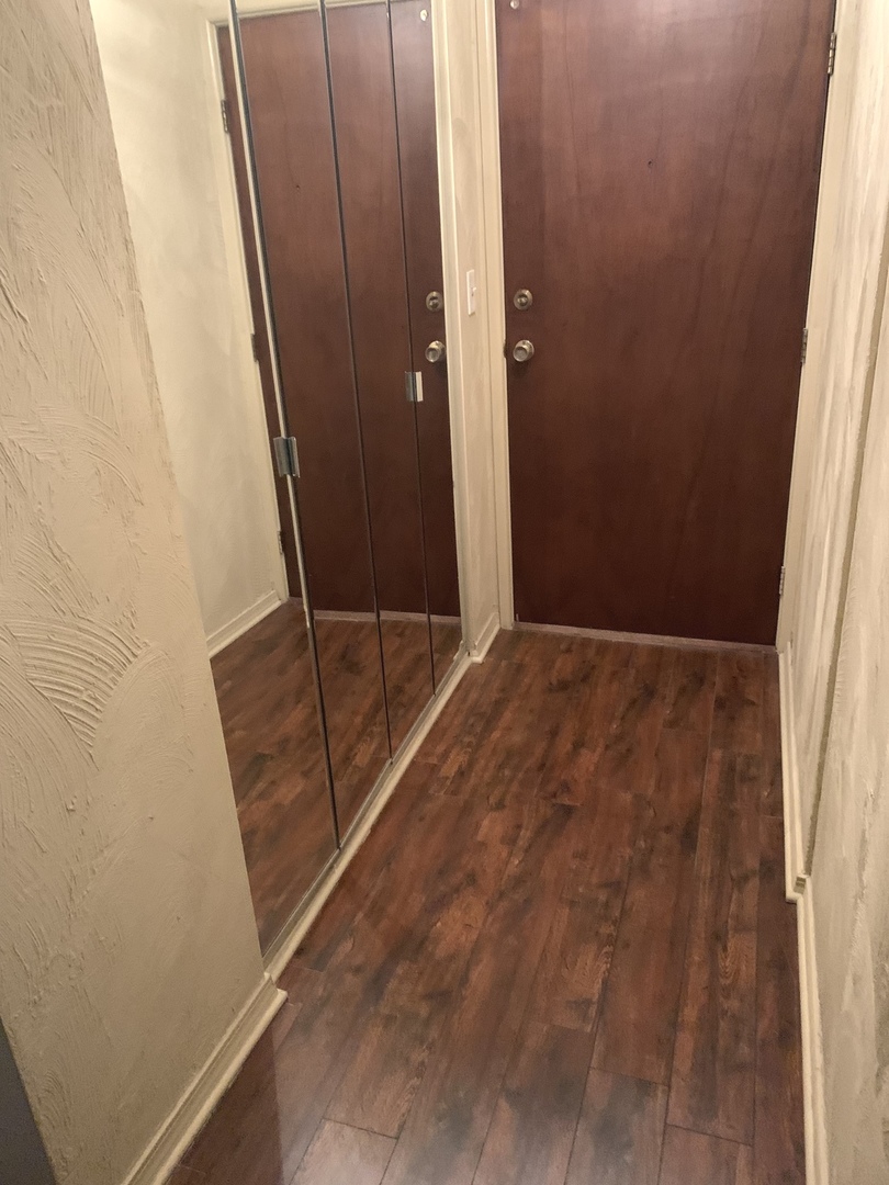7211 Wolf Road 412a Property Photo 9