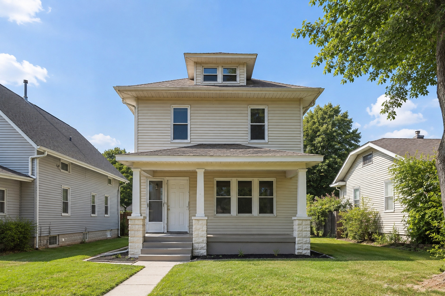 174 16th Avenue Property Photo 1