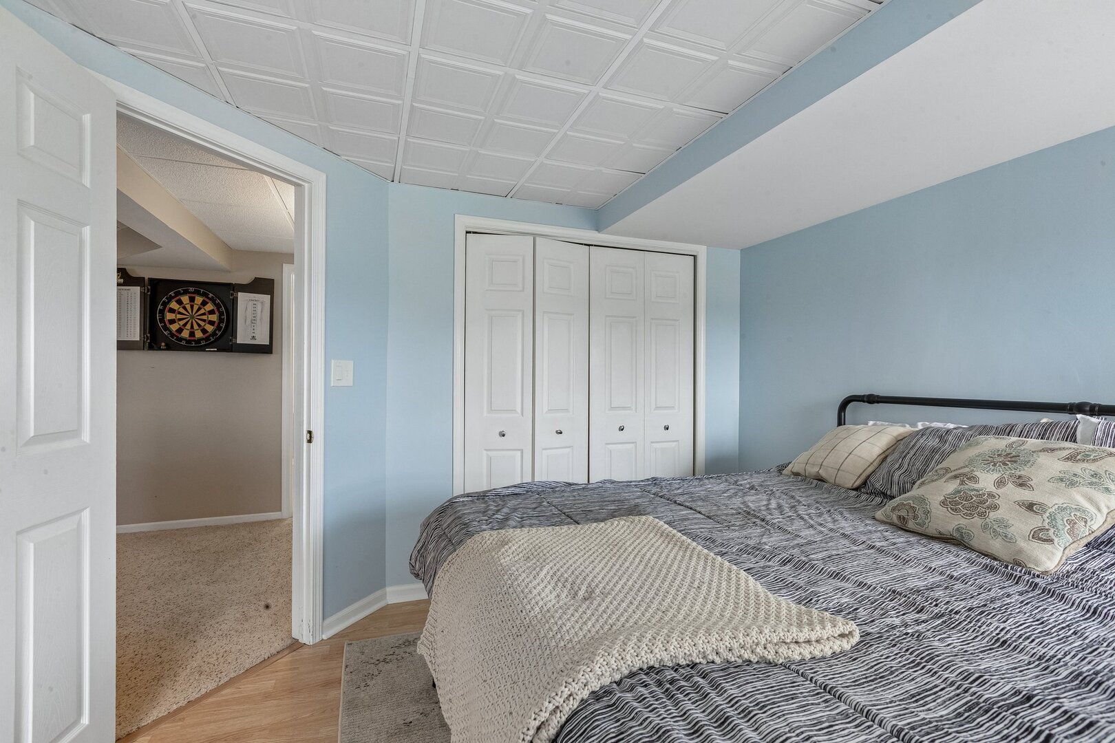 1092 N Camden Lane Property Photo 35