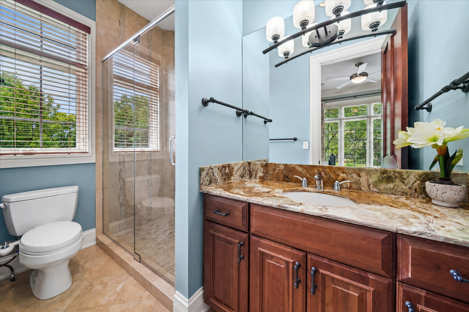 107 Forest Edge Drive Property Photo 41