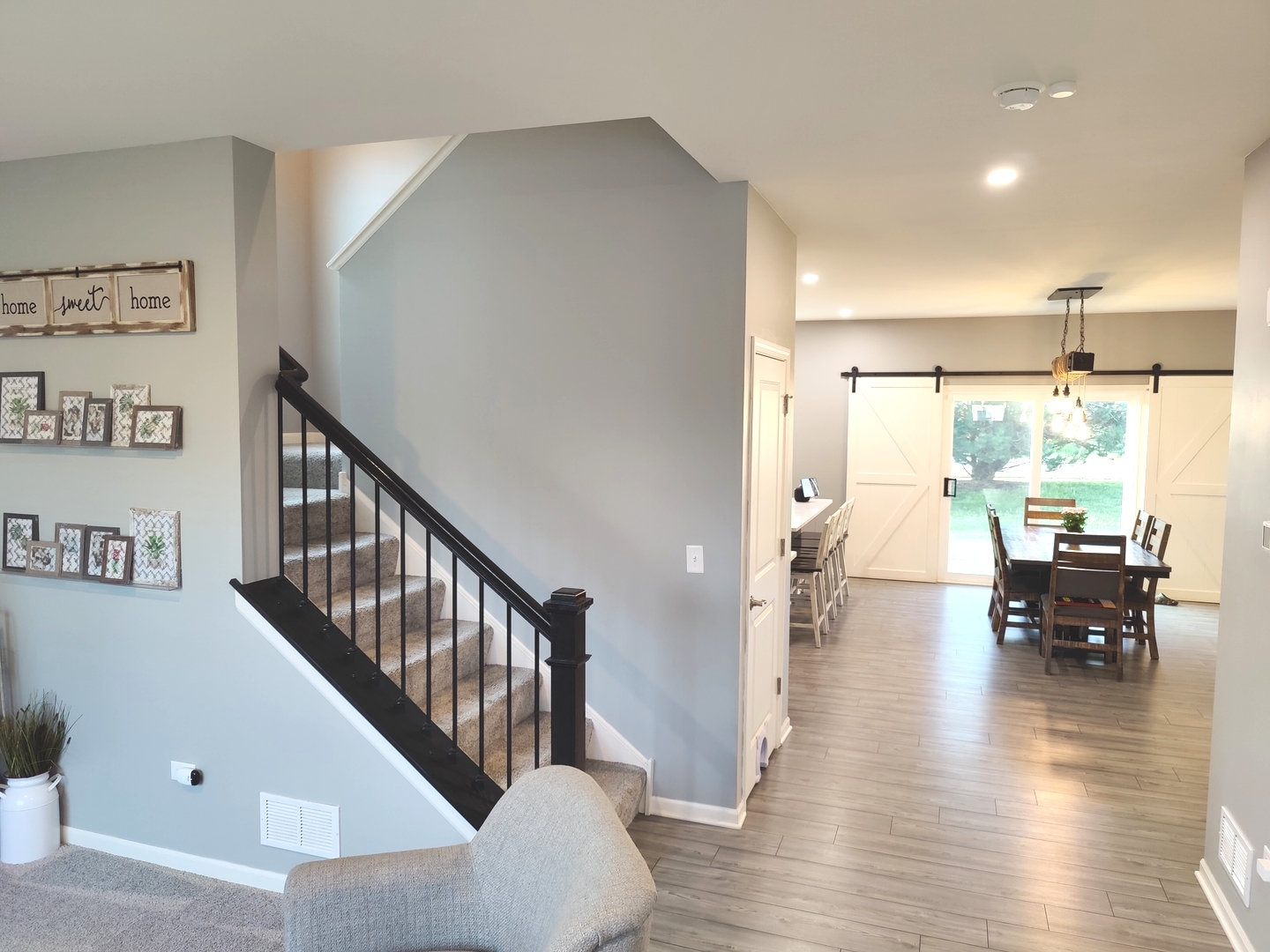 8509 Rosehall Drive Property Photo 8