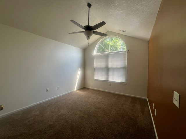 418 Stonegate Way Property Photo 10