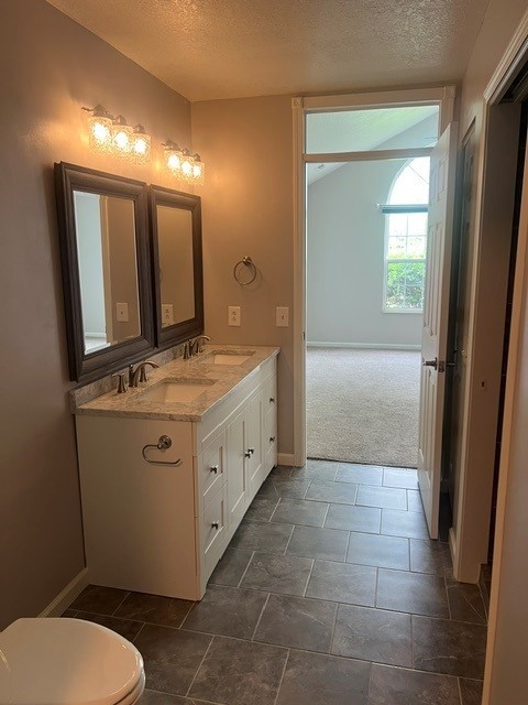 418 Stonegate Way Property Photo 13