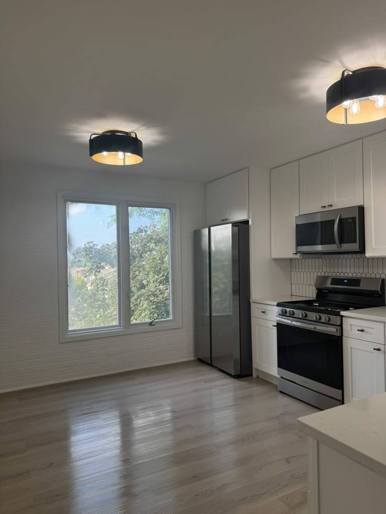 120 S Spruce Avenue 407 Property Photo 6