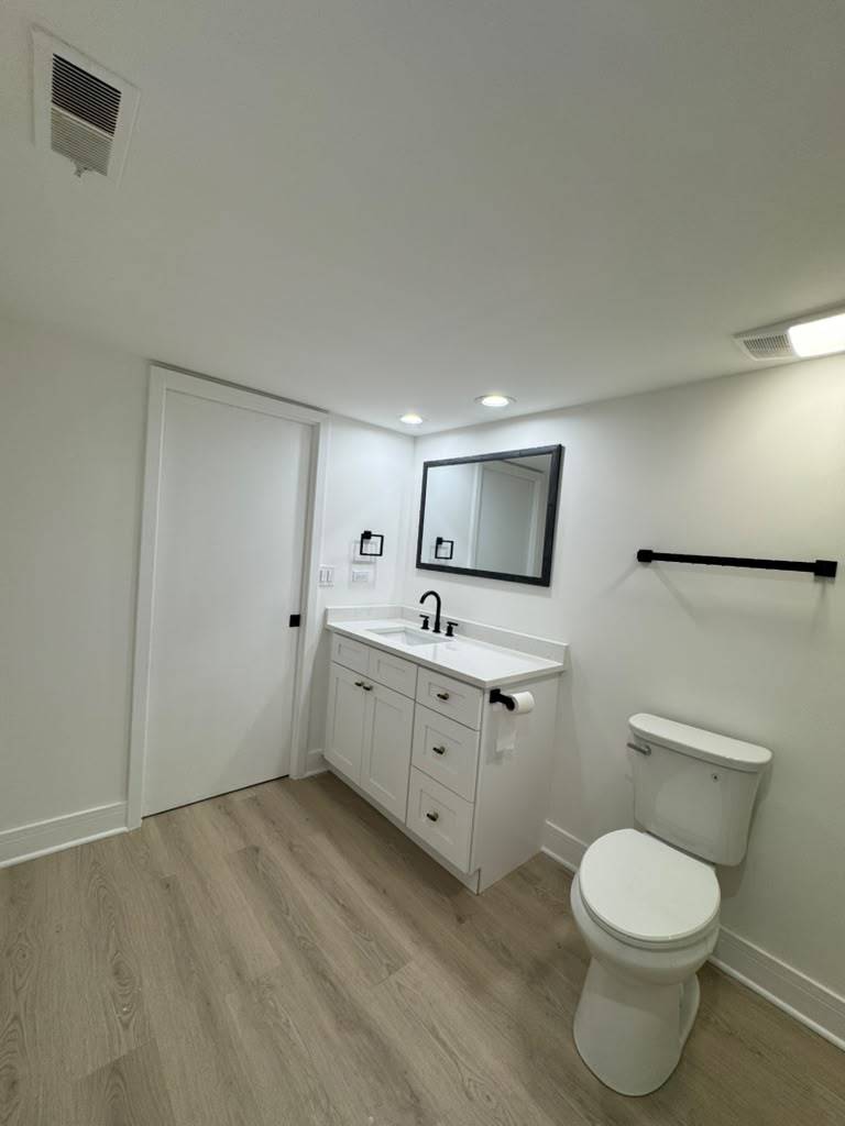 120 S Spruce Avenue 407 Property Photo 18
