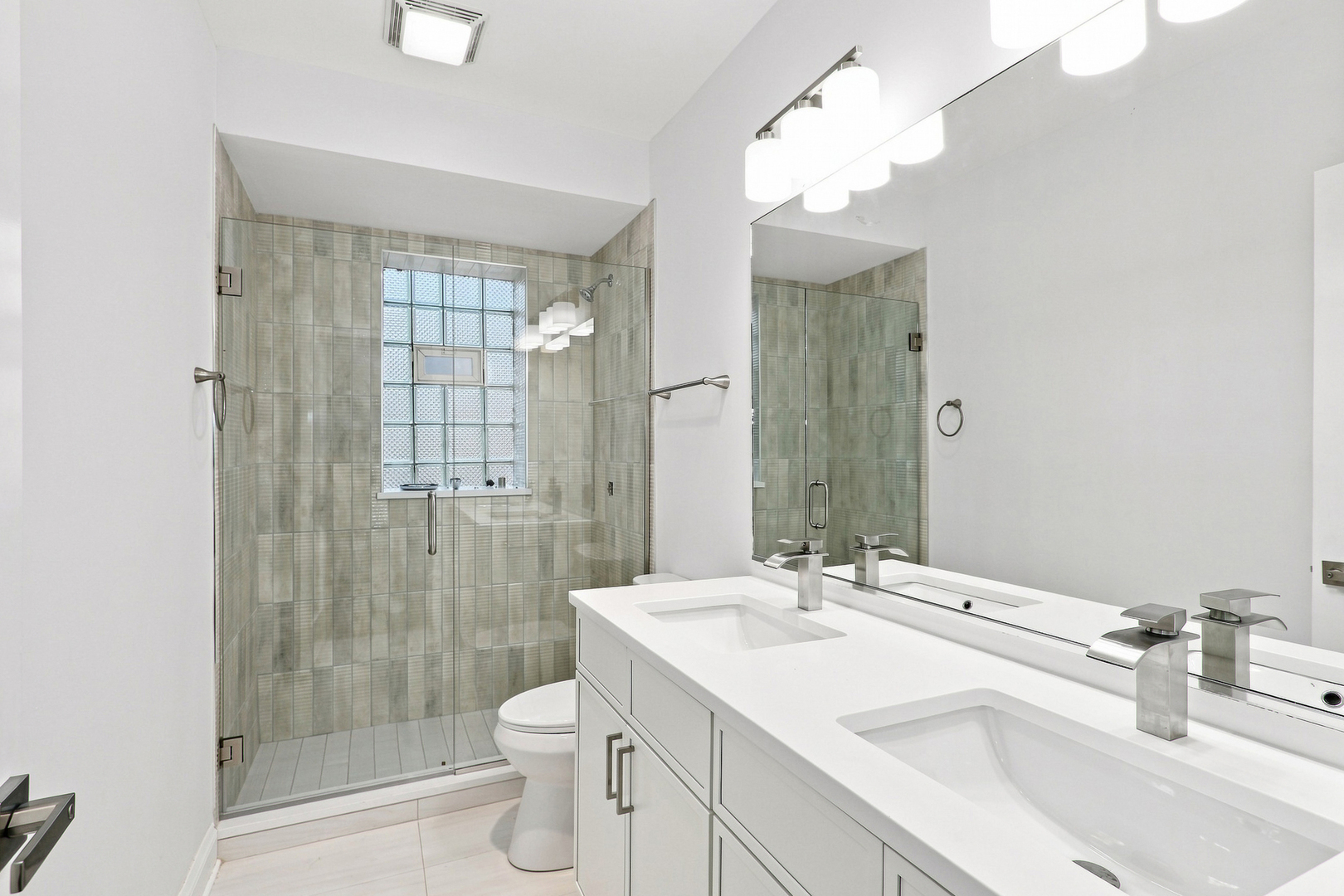3729 N Elston Avenue 3 Property Photo 10