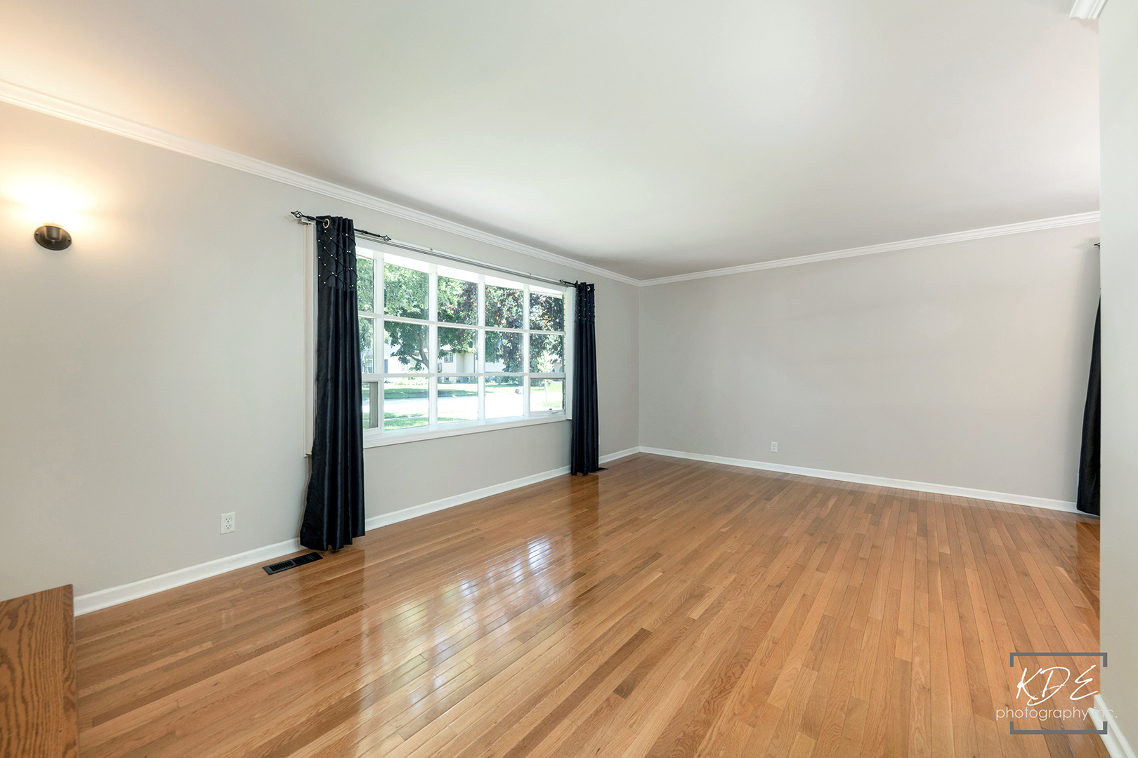 1317 Carol Lane Property Photo 4