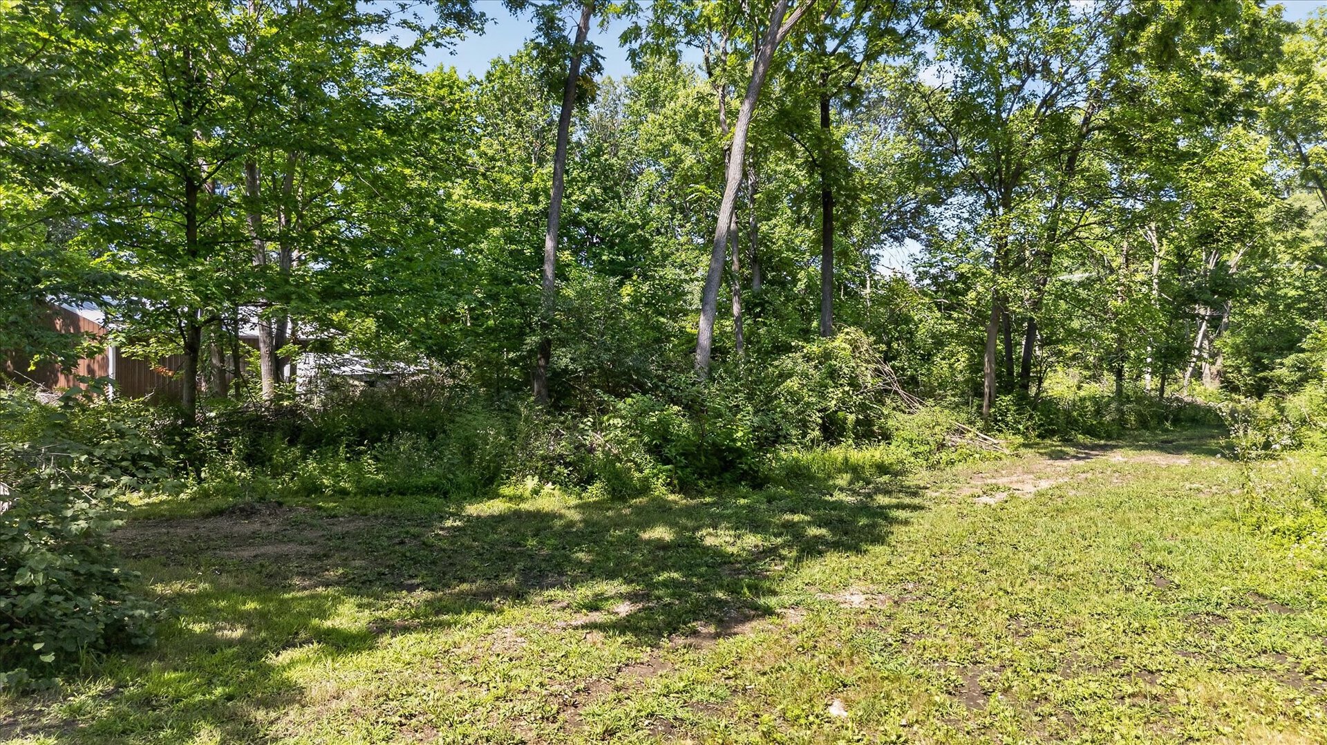 4454 Kilburn Avenue Property Photo 5