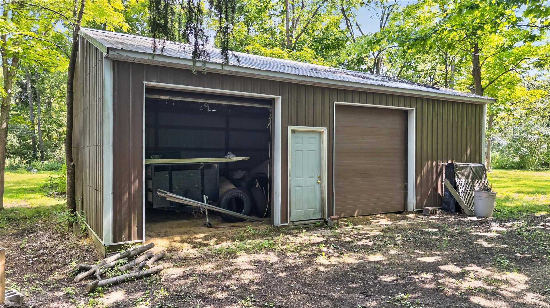 4454 Kilburn Avenue Property Photo 7