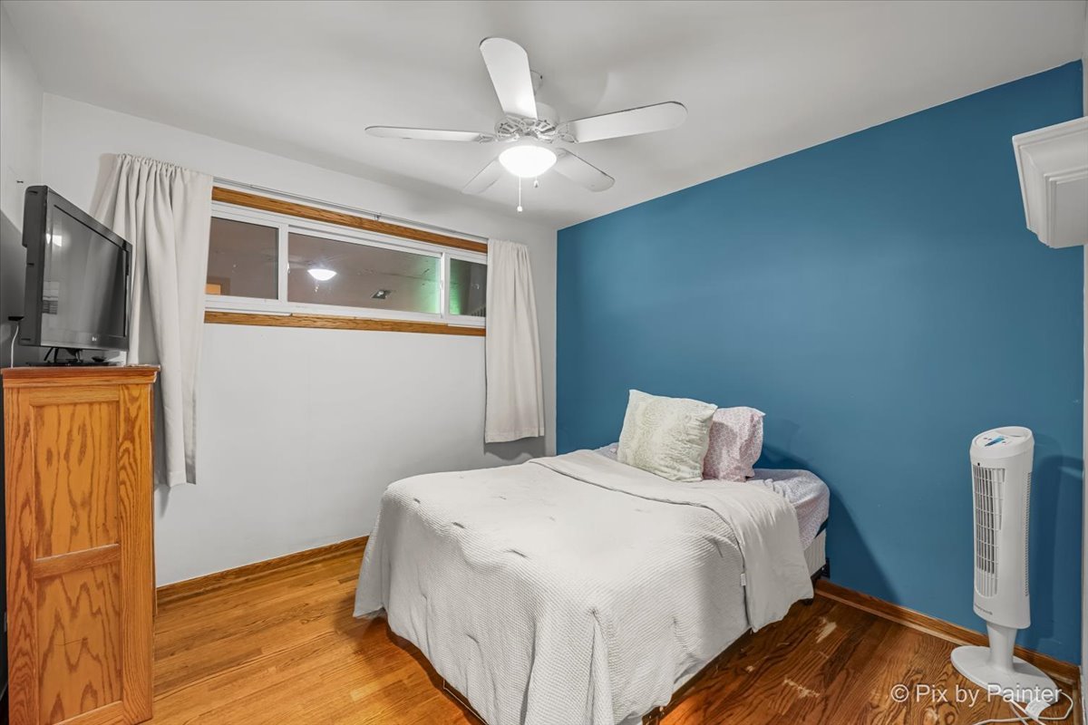 120 S Prairie Avenue Property Photo 14
