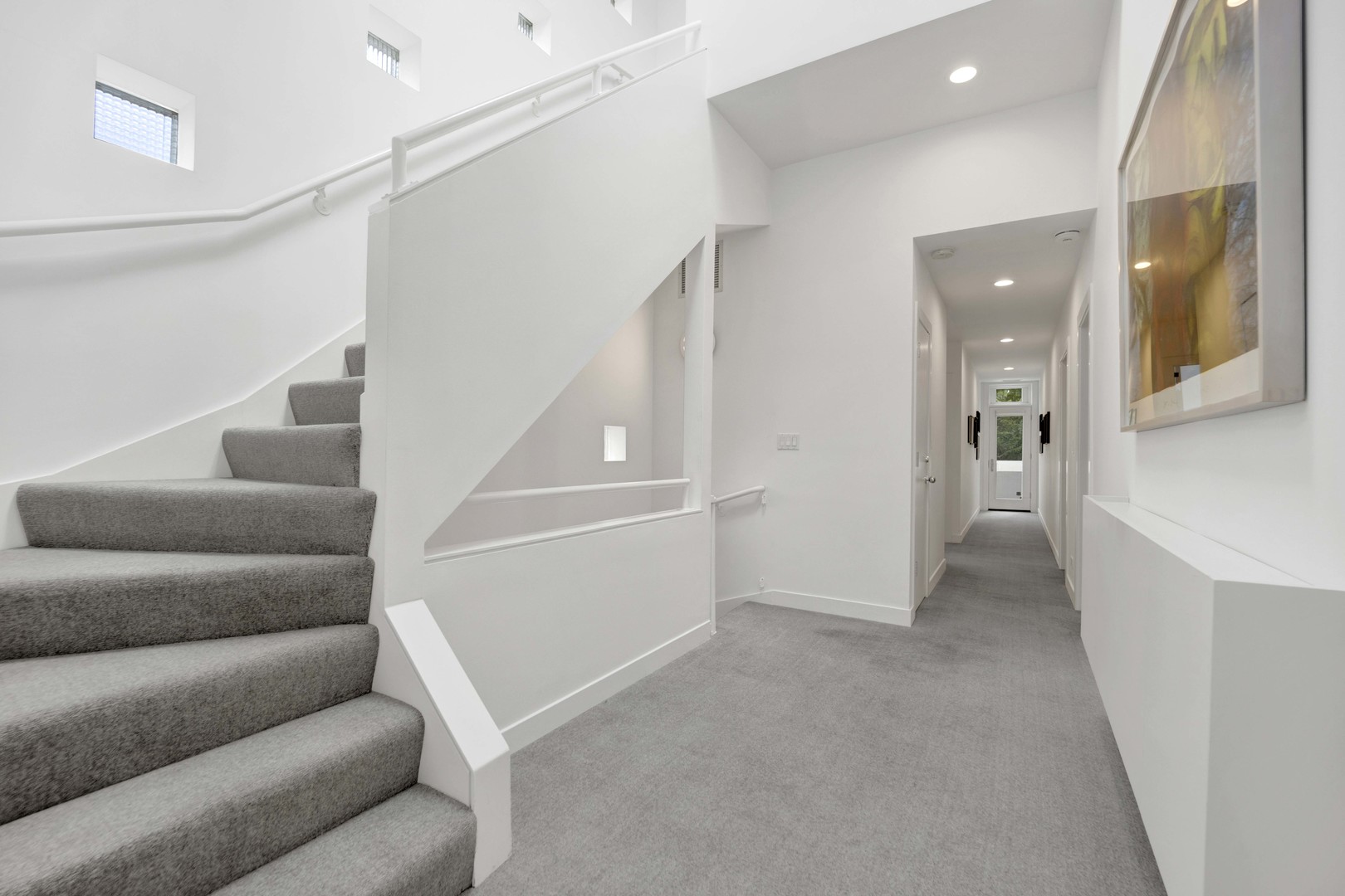1857 N Burling Street Property Photo 35