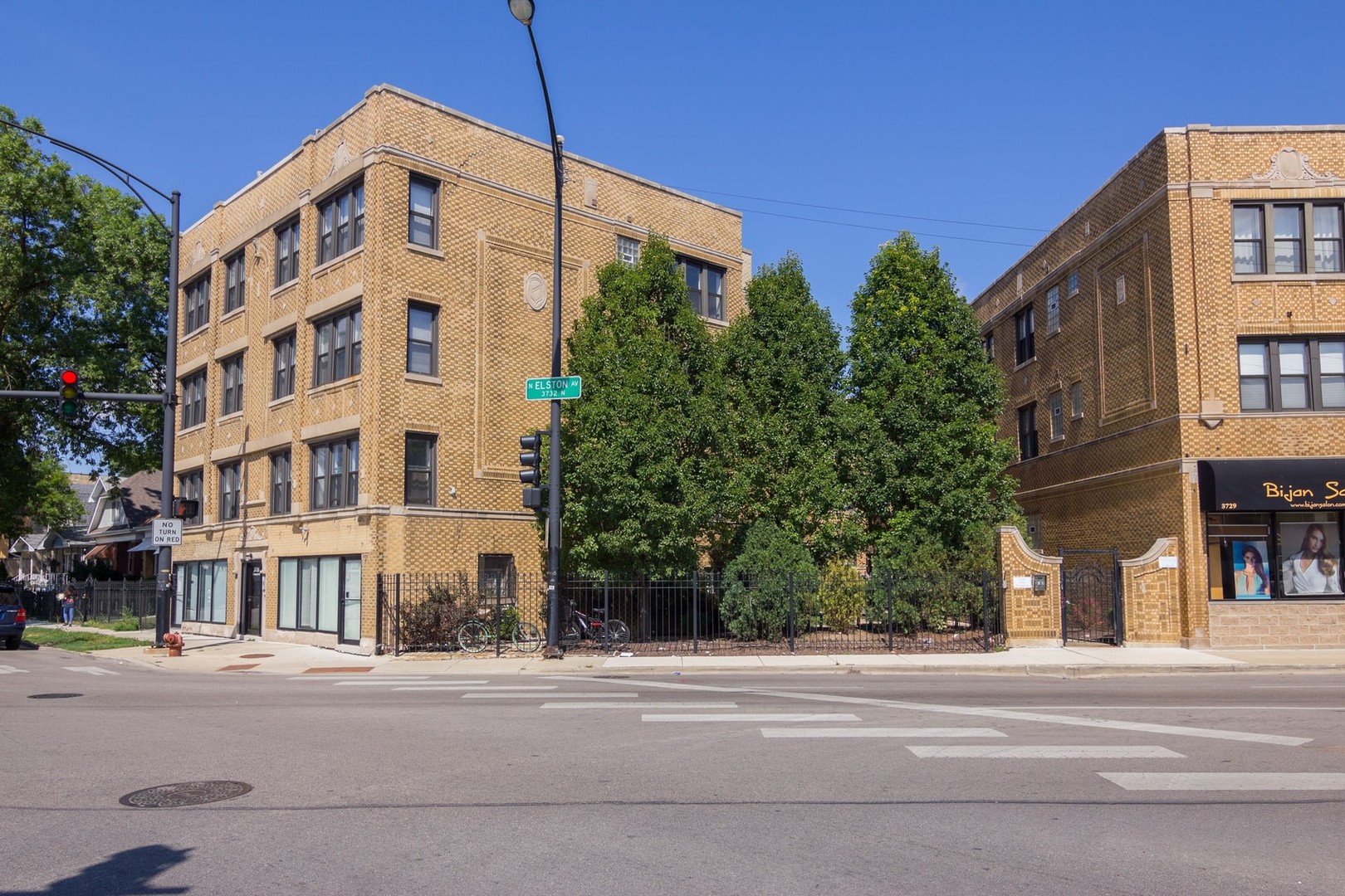 3731 N Elston Avenue 2n Property Photo 1