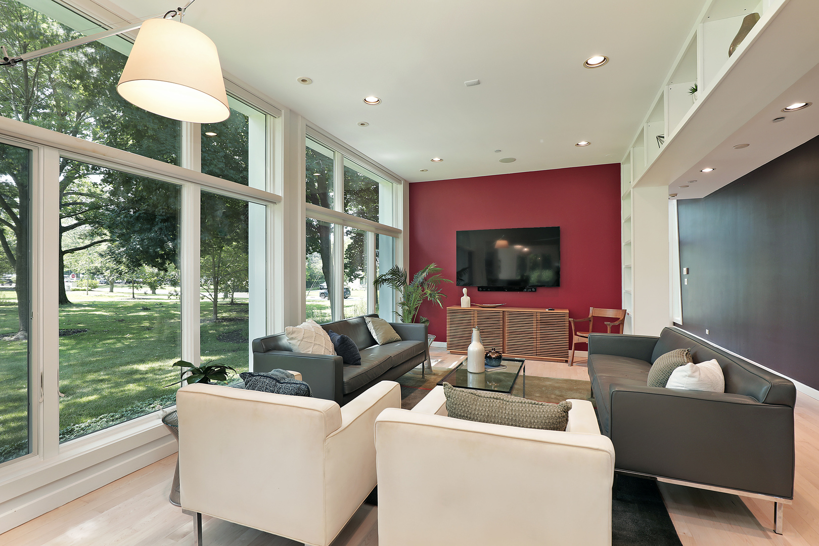 246 Beach Road Property Photo 5