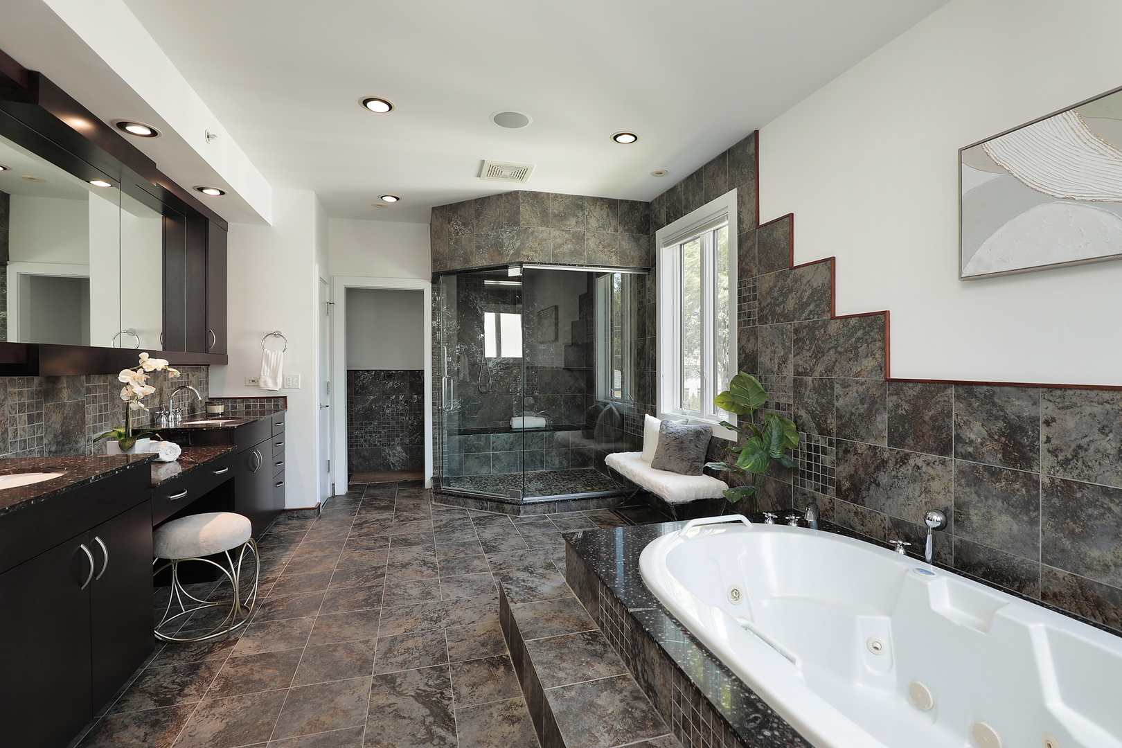 246 Beach Road Property Photo 17
