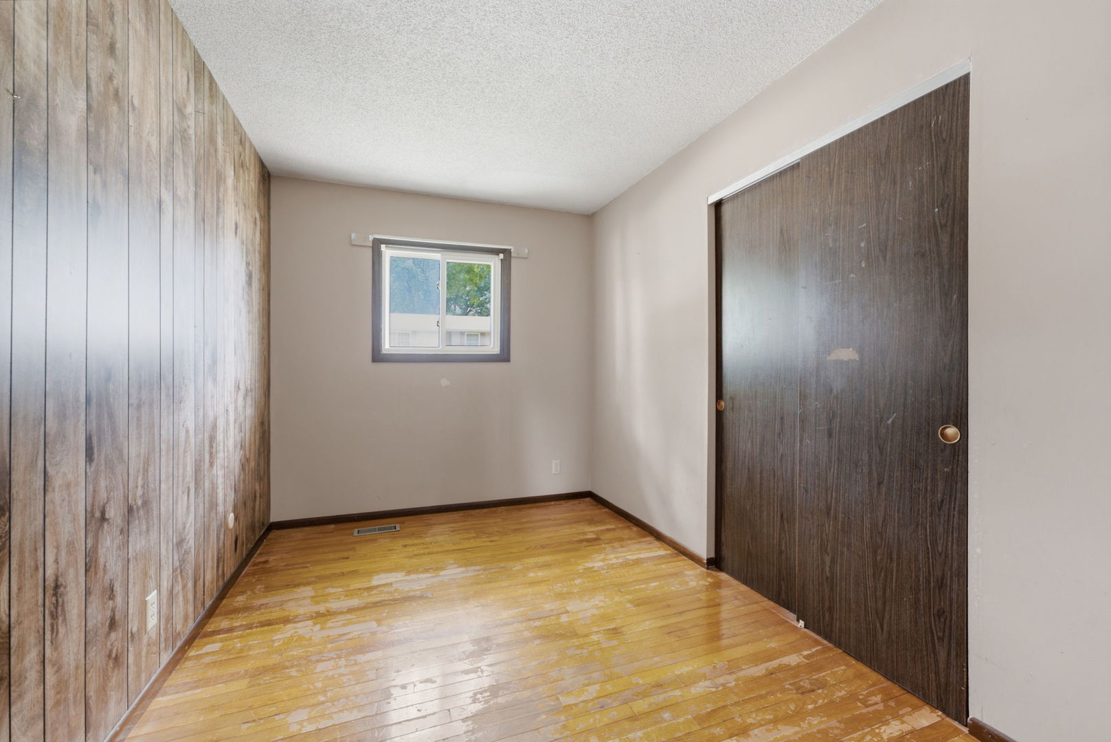 1410 Calvin Street Property Photo 11