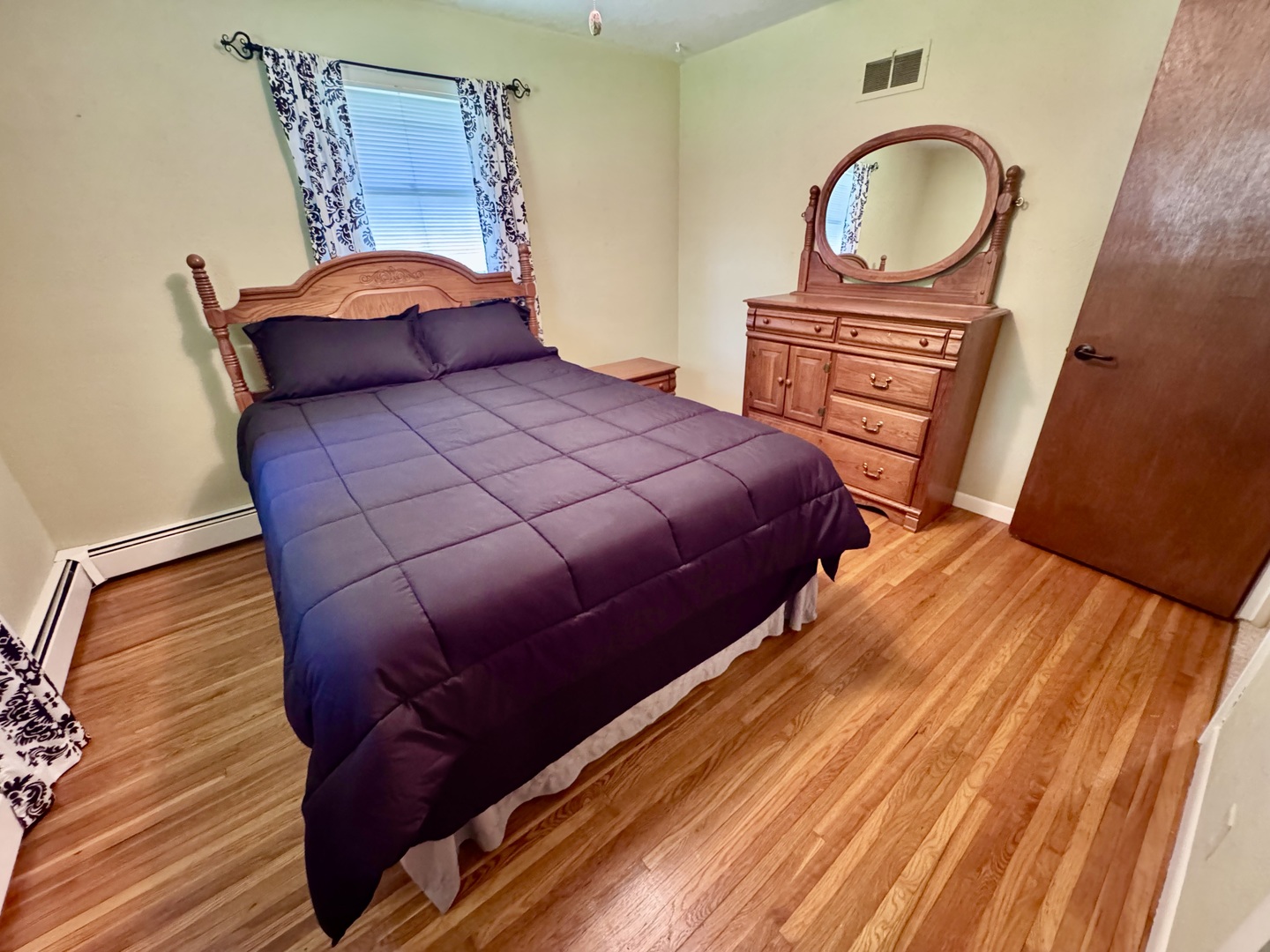 805 Chelsea Street Property Photo 20