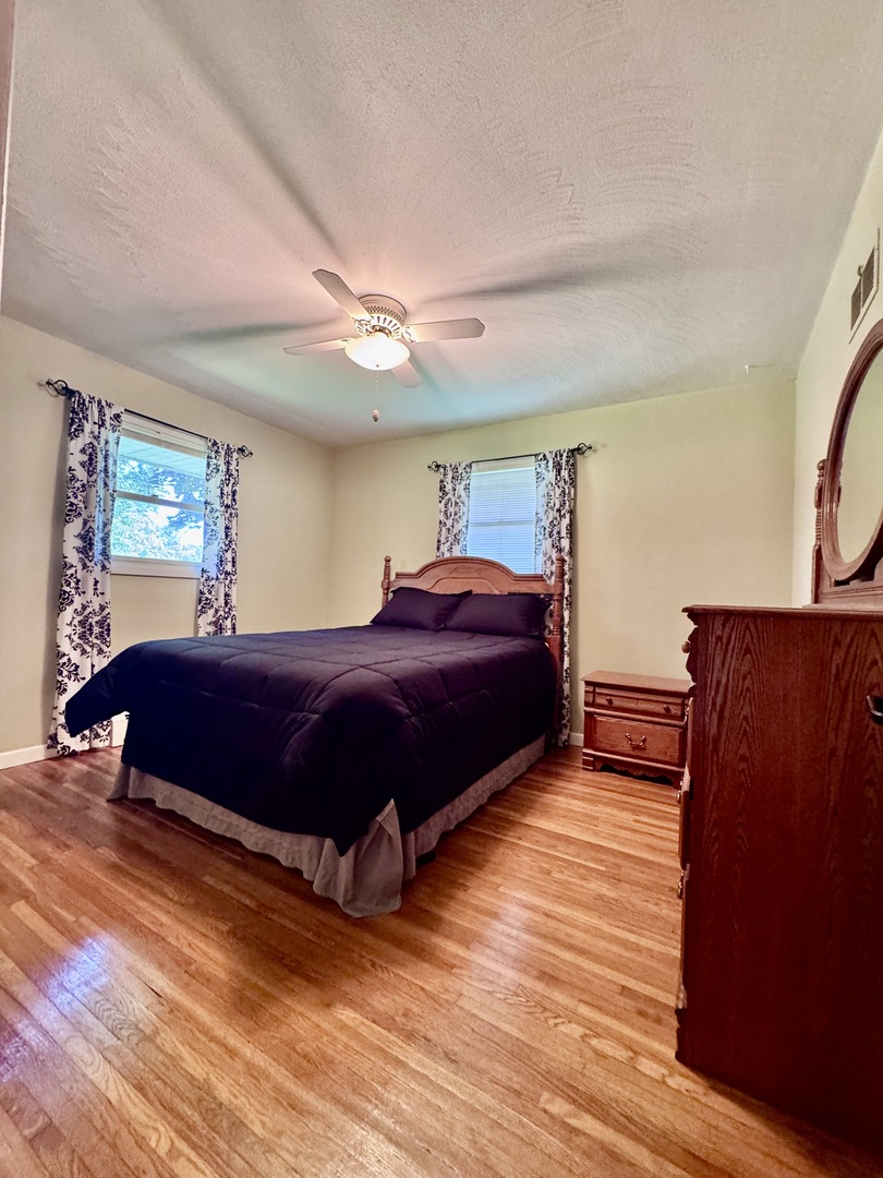 805 Chelsea Street Property Photo 21