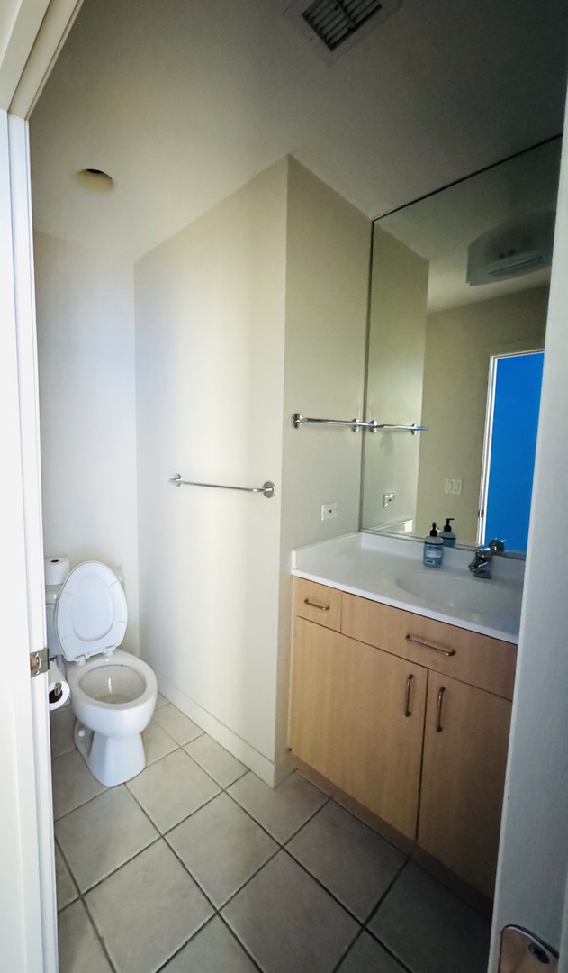 737 W Washington Boulevard 3304 Property Photo 12