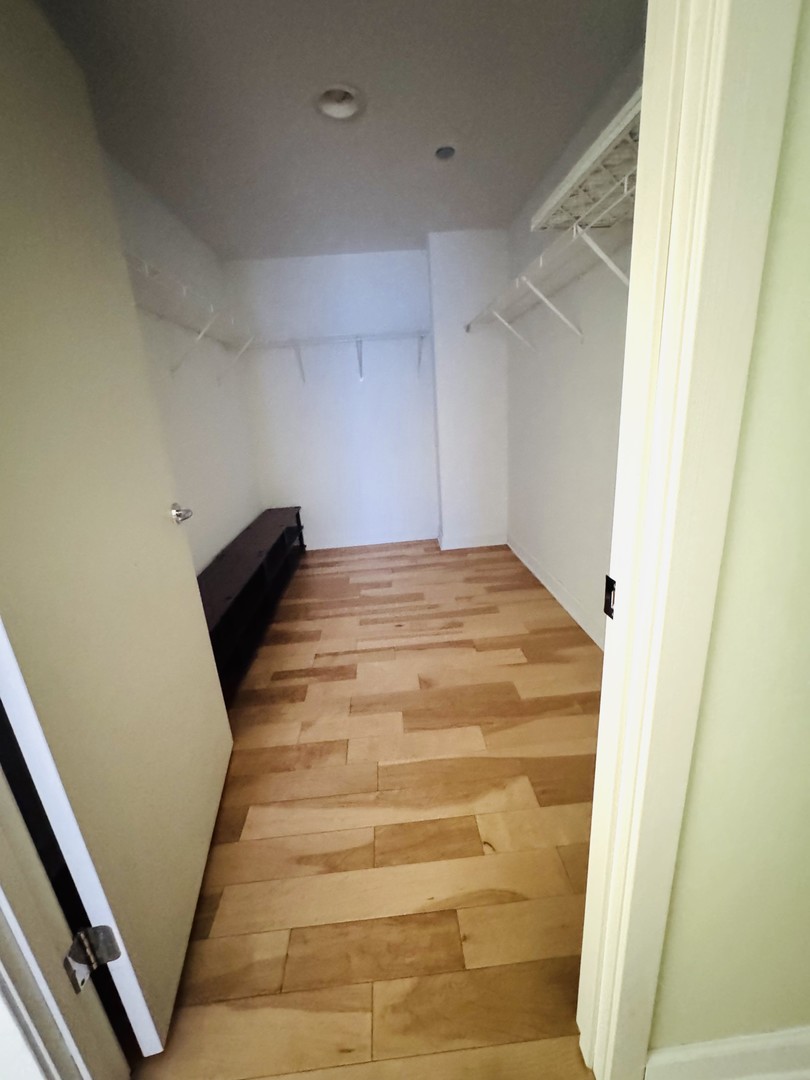 737 W Washington Boulevard 3304 Property Photo 18