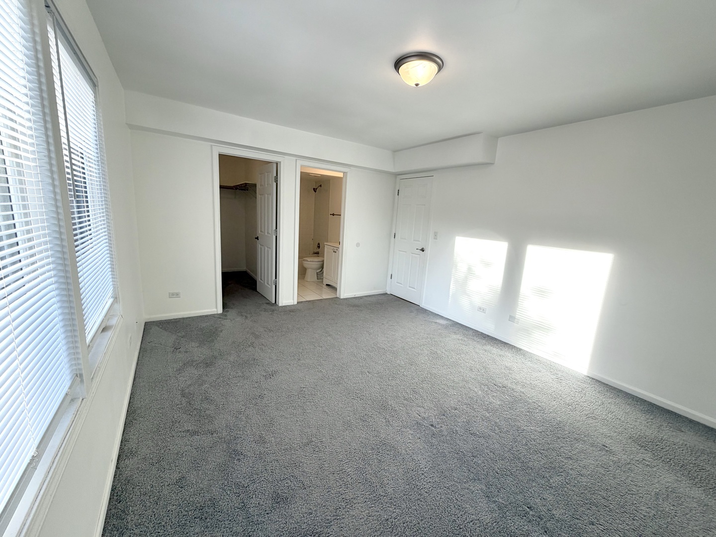 3444 Cuyler Avenue 2 Property Photo 3