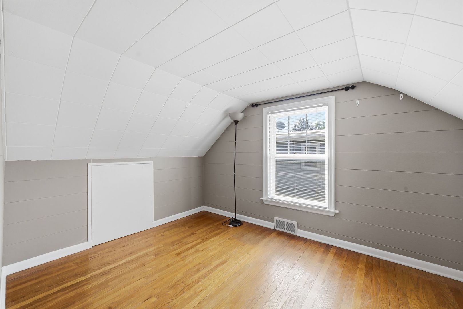 1009 Leith Avenue Property Photo 14