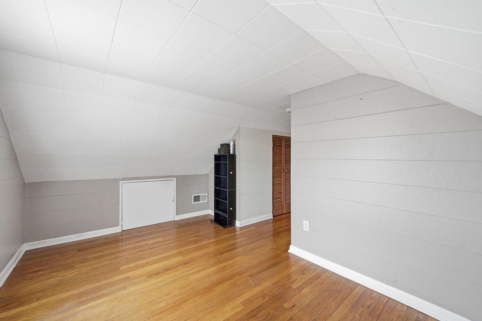 1009 Leith Avenue Property Photo 15
