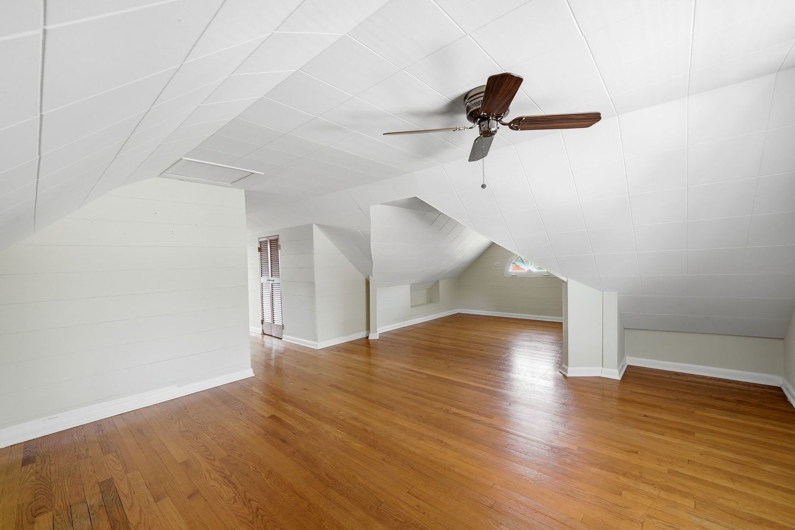 1009 Leith Avenue Property Photo 16