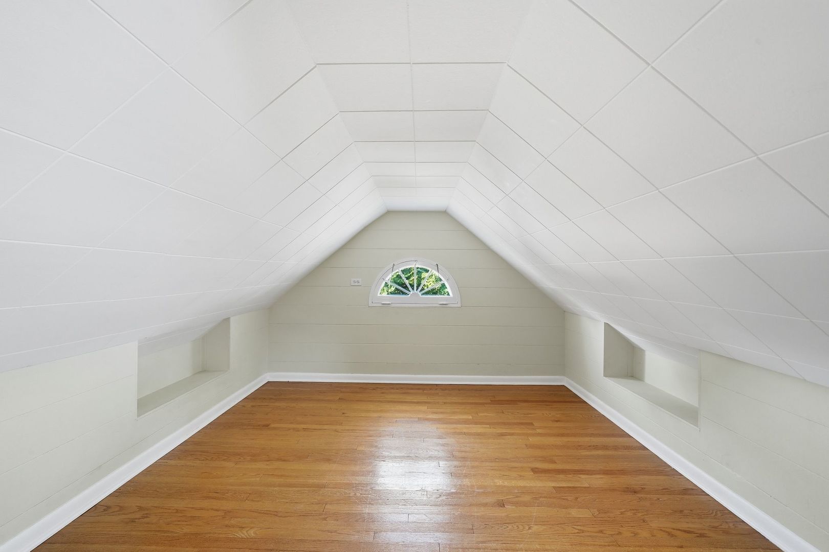1009 Leith Avenue Property Photo 18