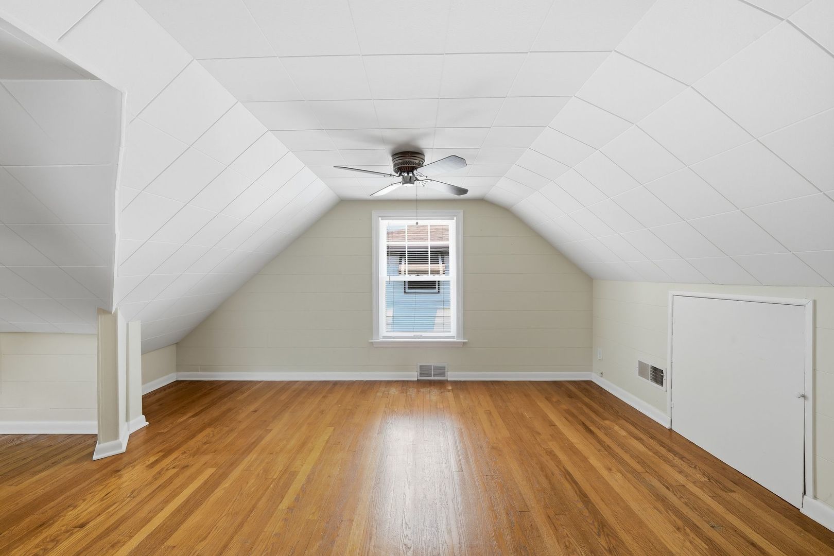 1009 Leith Avenue Property Photo 19