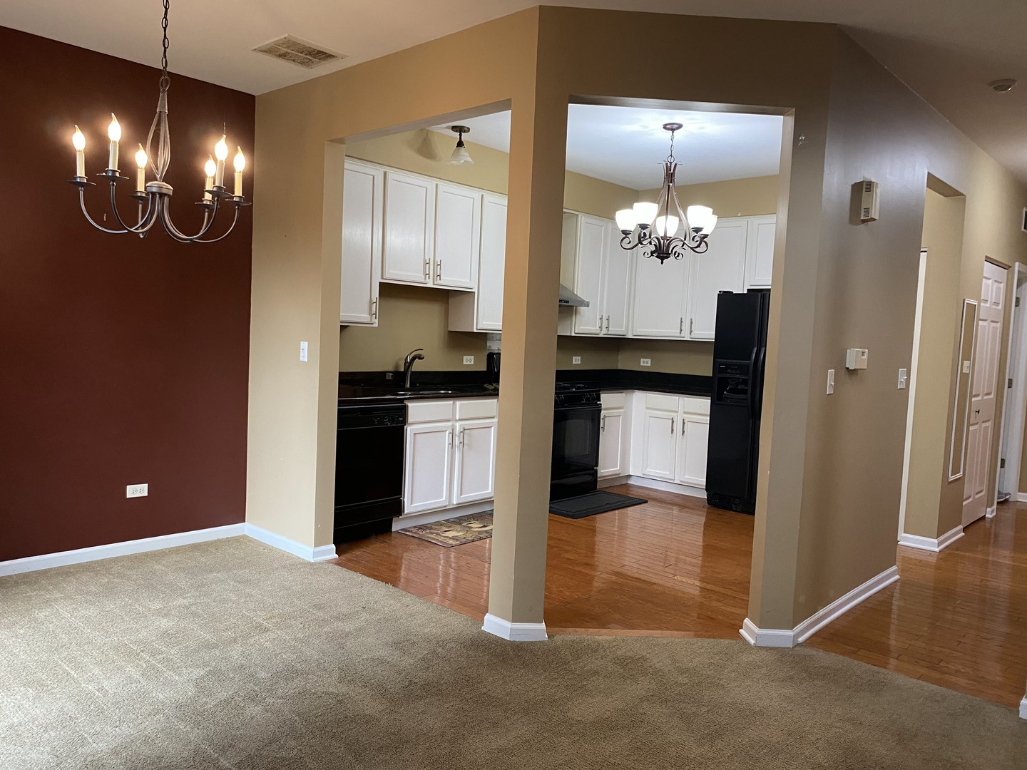 2824 White Thorn Circle Property Photo 15