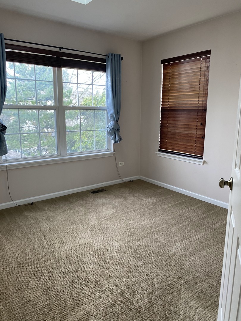 2824 White Thorn Circle Property Photo 23