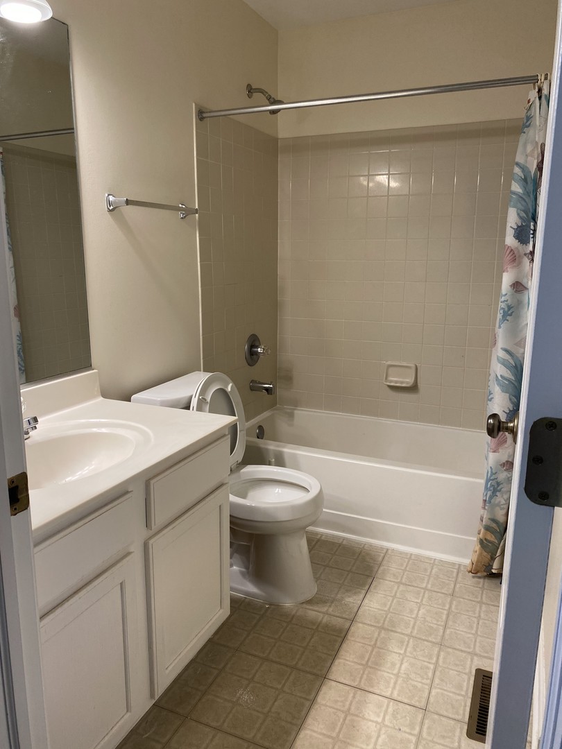2824 White Thorn Circle Property Photo 27