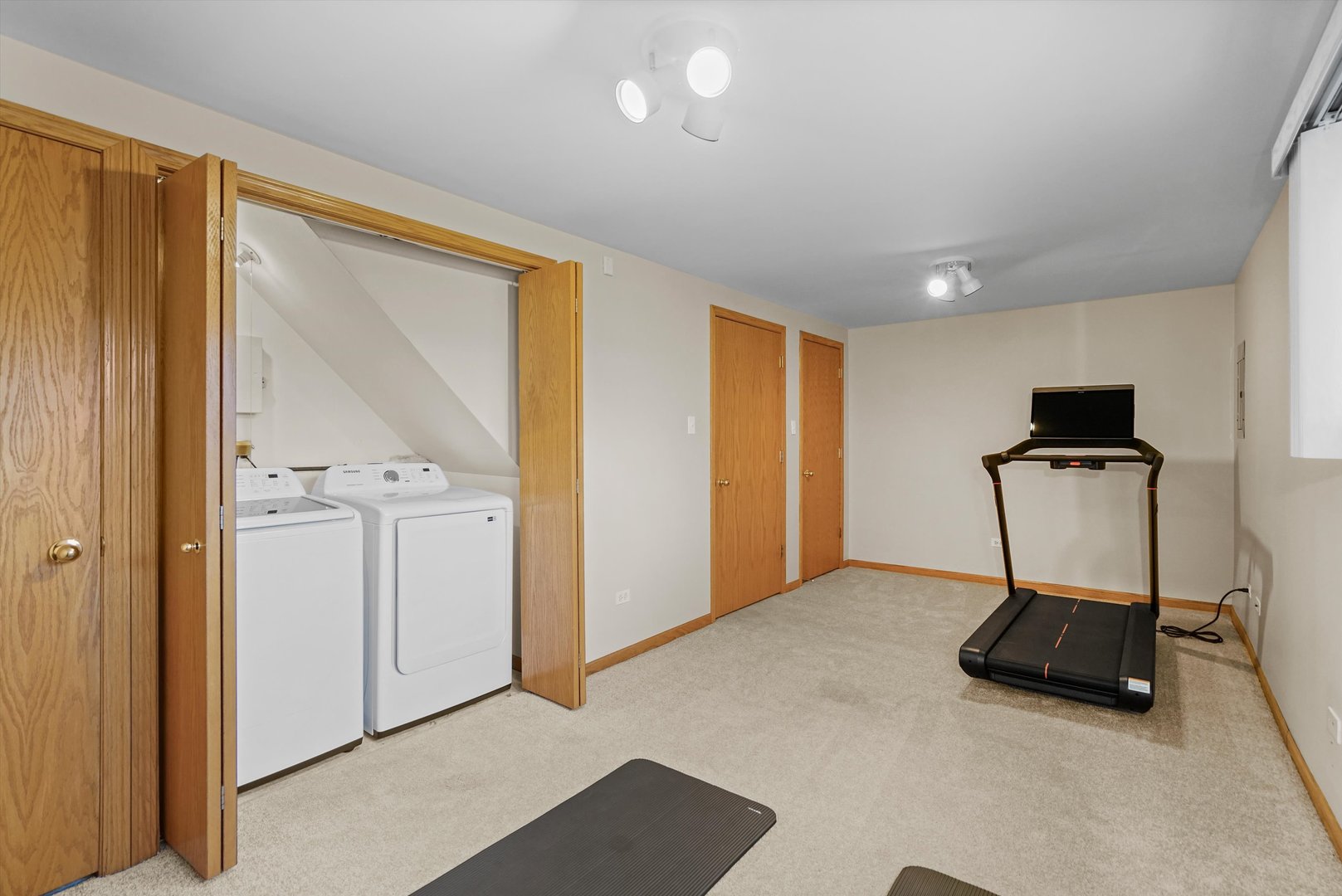 12723238 Property Photo 24