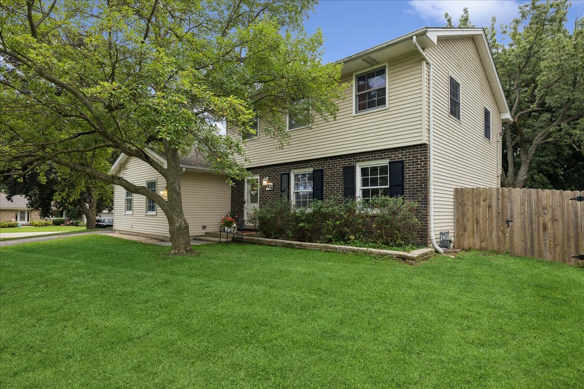 6121 Sands Road Property Photo 1