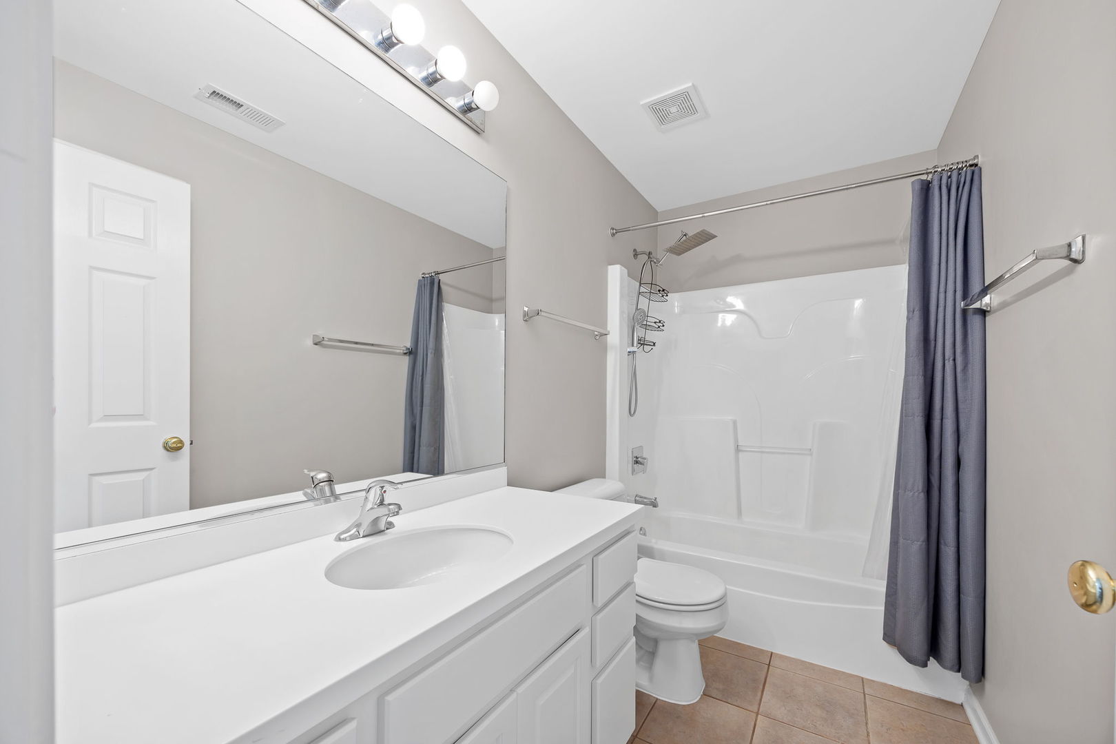 329 Chick Evans Street Property Photo 22