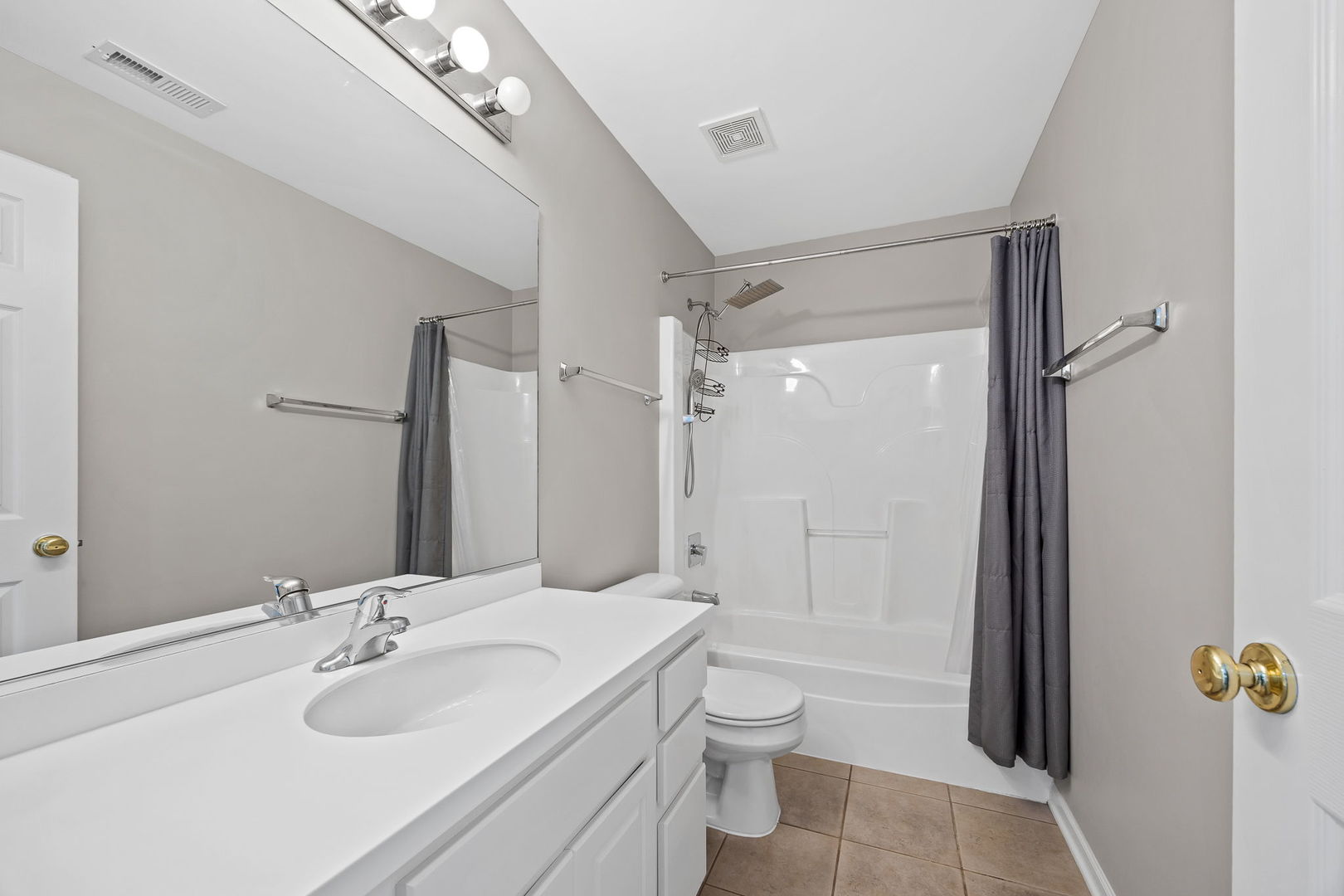 329 Chick Evans Street Property Photo 25